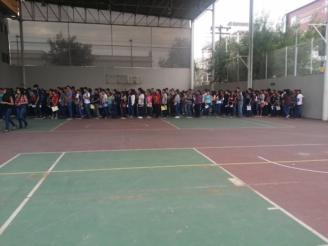 Escuela Industrial y Preparatoria Técnica “Pablo Livas” Unidad Centro | UANL